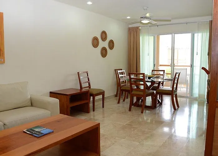 Coral Maya 4*