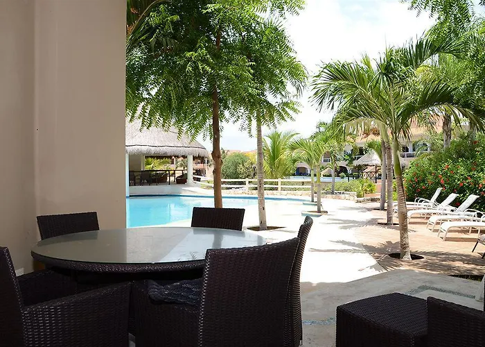 Coral Maya 4*